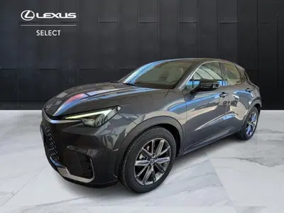Lexus LBX 1.5 hybrid Elegant 2wd del 2024 usata a Ragusa