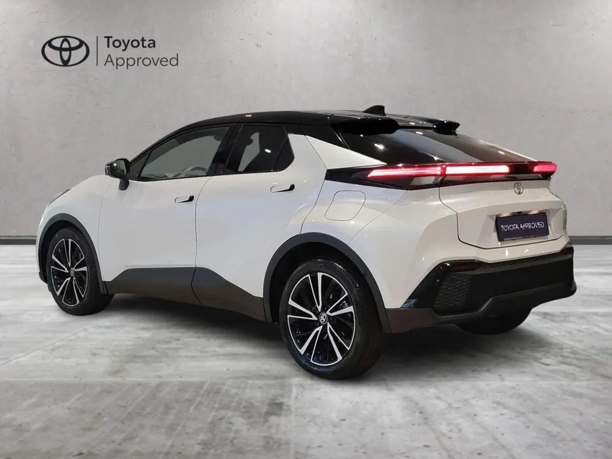 Toyota Toyota C-HR usata a Catania (5)