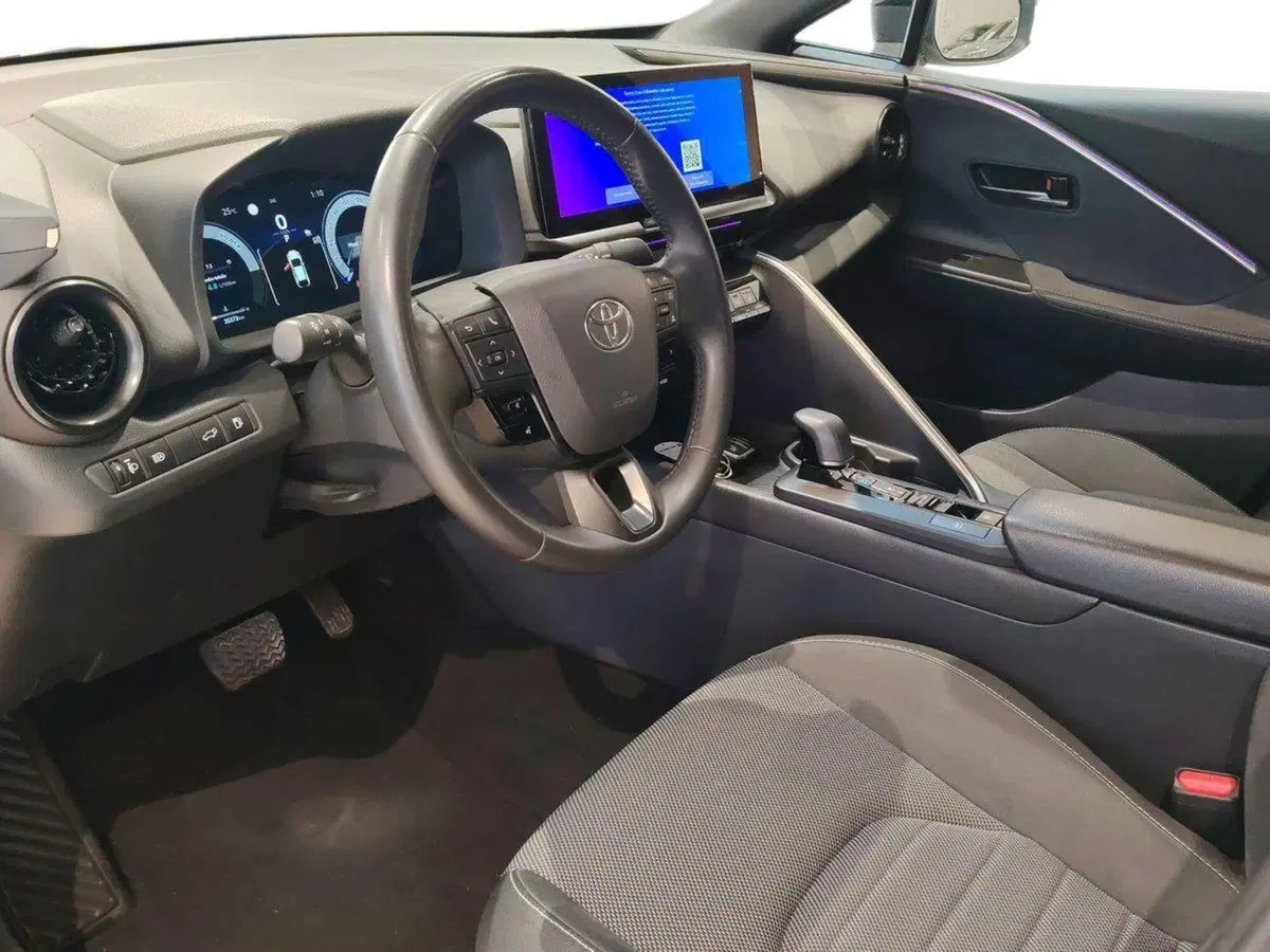 Toyota Toyota C-HR usata a Catania (7)