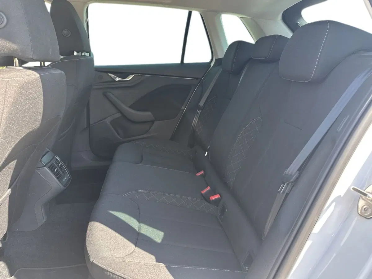 Skoda Kamiq usata a Pistoia (9)
