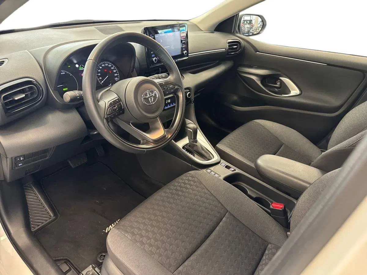 Toyota Yaris usata a Prato (10)