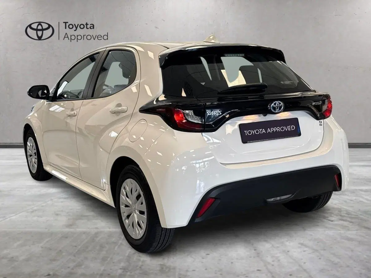 Toyota Yaris usata a Prato (6)
