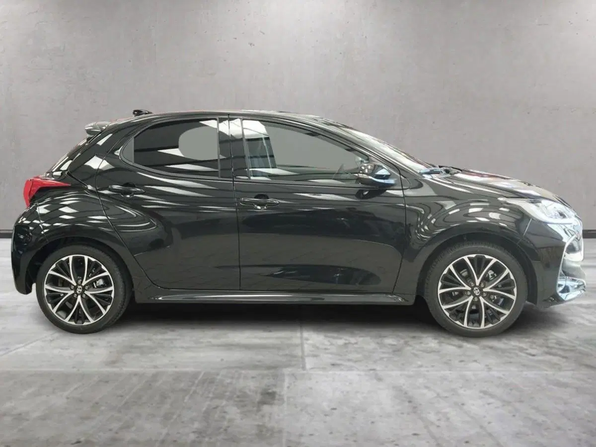 Toyota Yaris nuova a Roma (3)