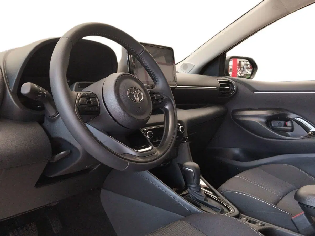 Toyota Yaris nuova a Roma (6)