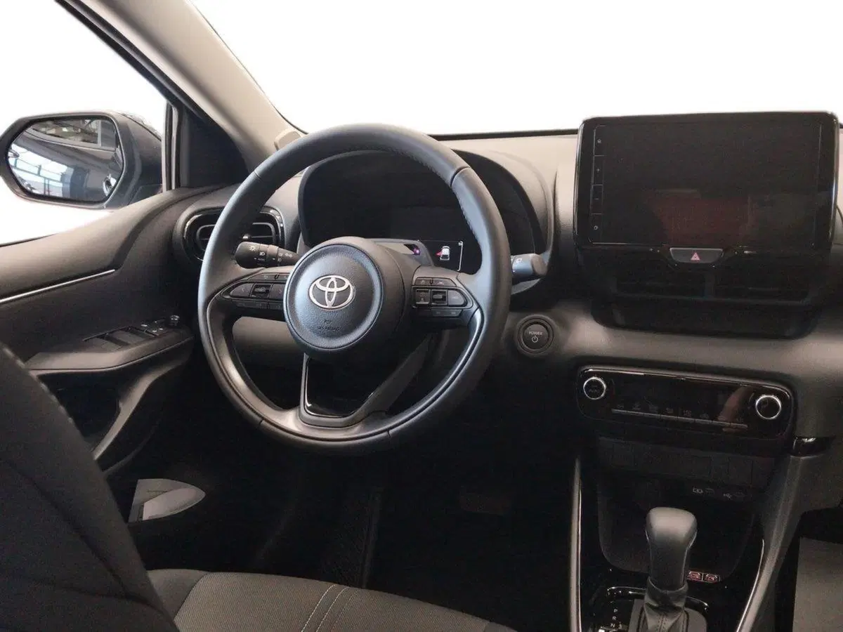 Toyota Yaris nuova a Roma (7)