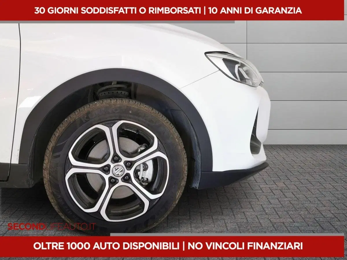 Mg ZS EV usata a Chieti (11)
