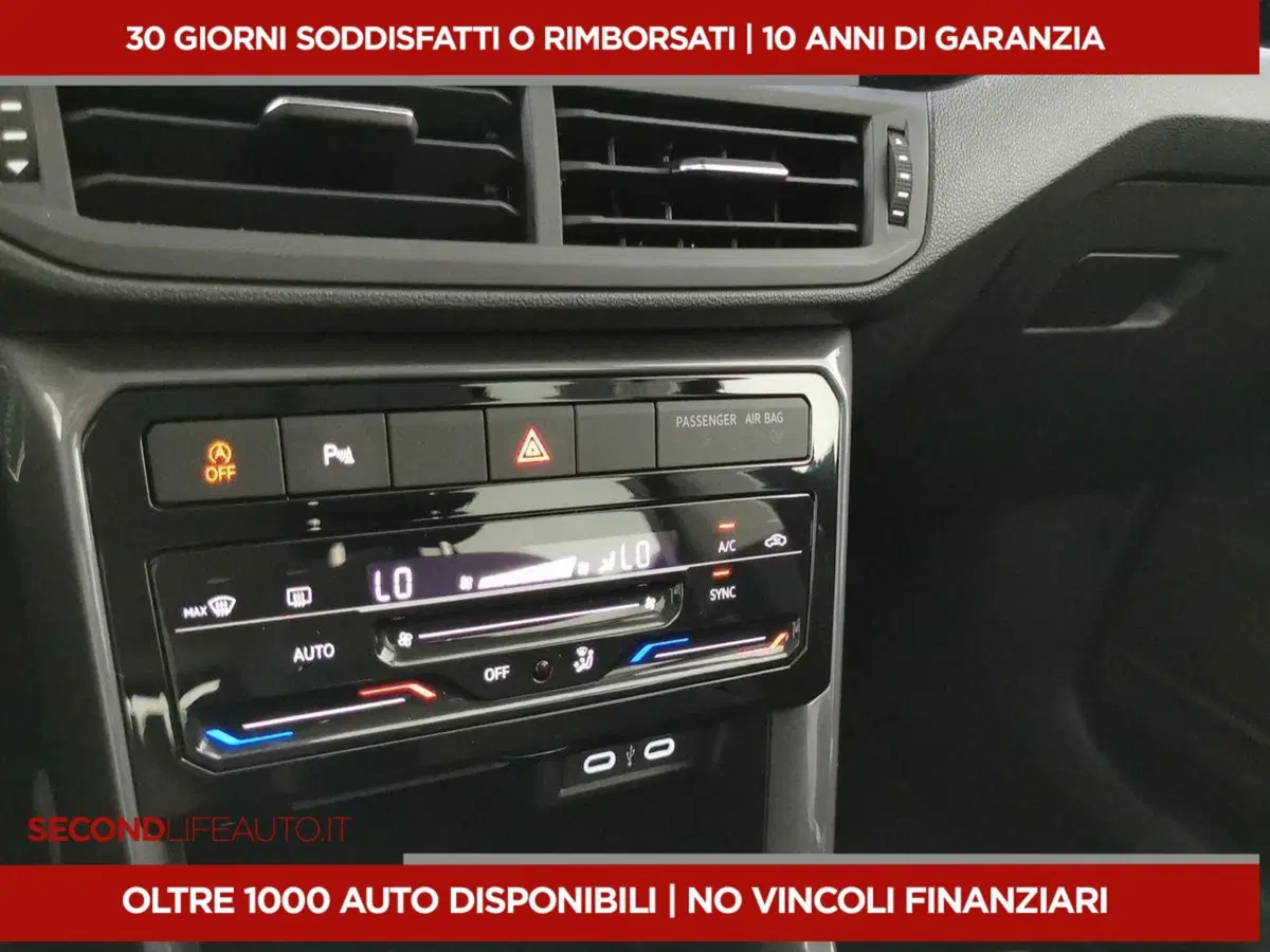 Volkswagen T-Cross usata a Chieti (12)