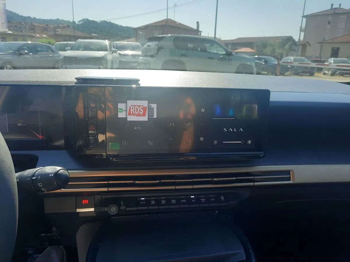 Lancia Ypsilon nuova a La Spezia (13)