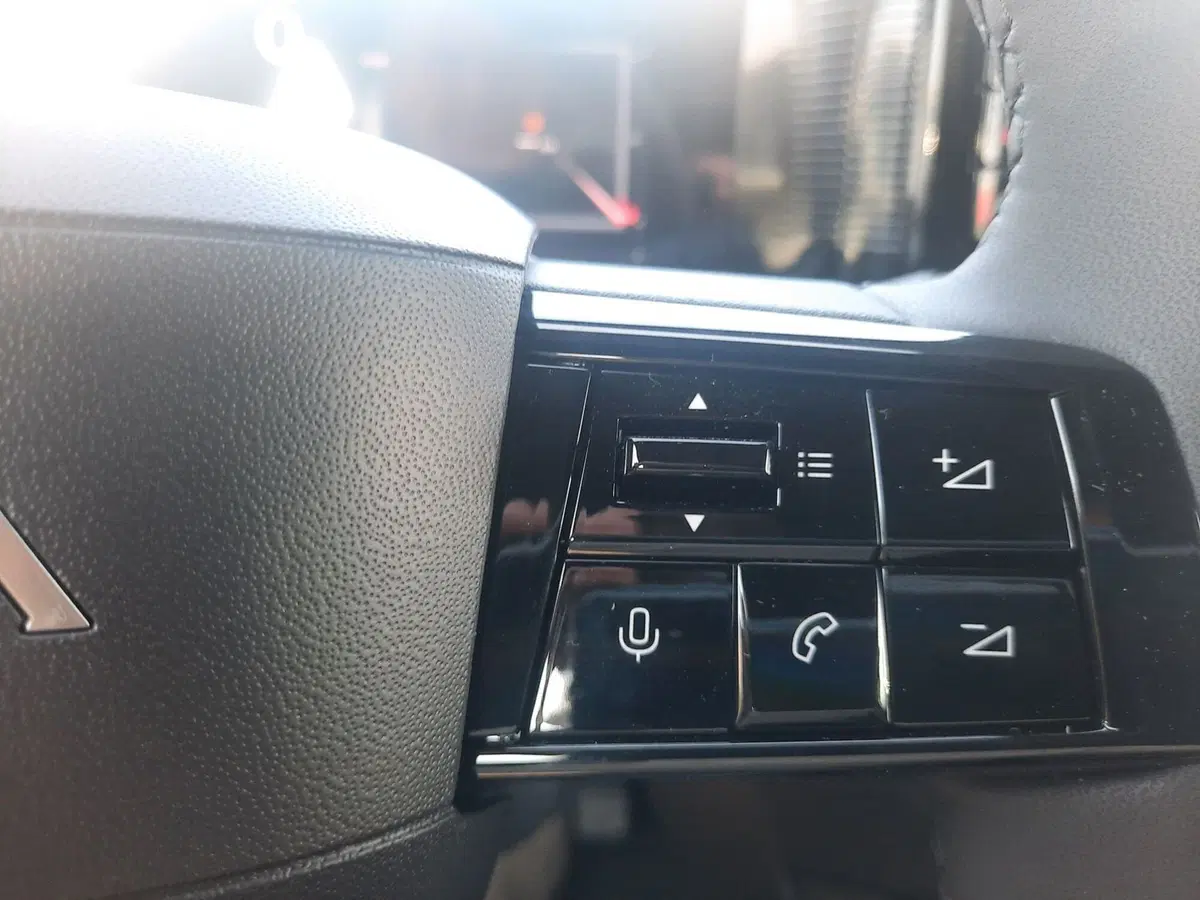 Lancia Ypsilon nuova a La Spezia (14)