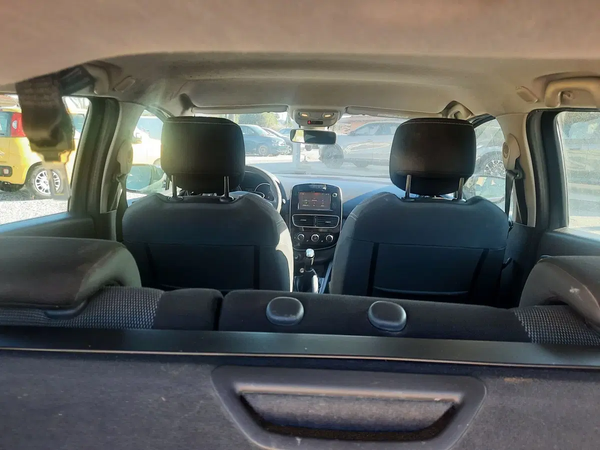 Renault Clio Sporter usata a La Spezia (11)