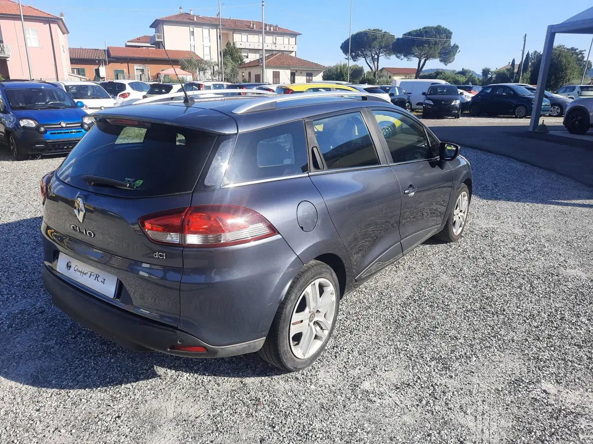 Renault Clio Sporter usata a La Spezia (7)