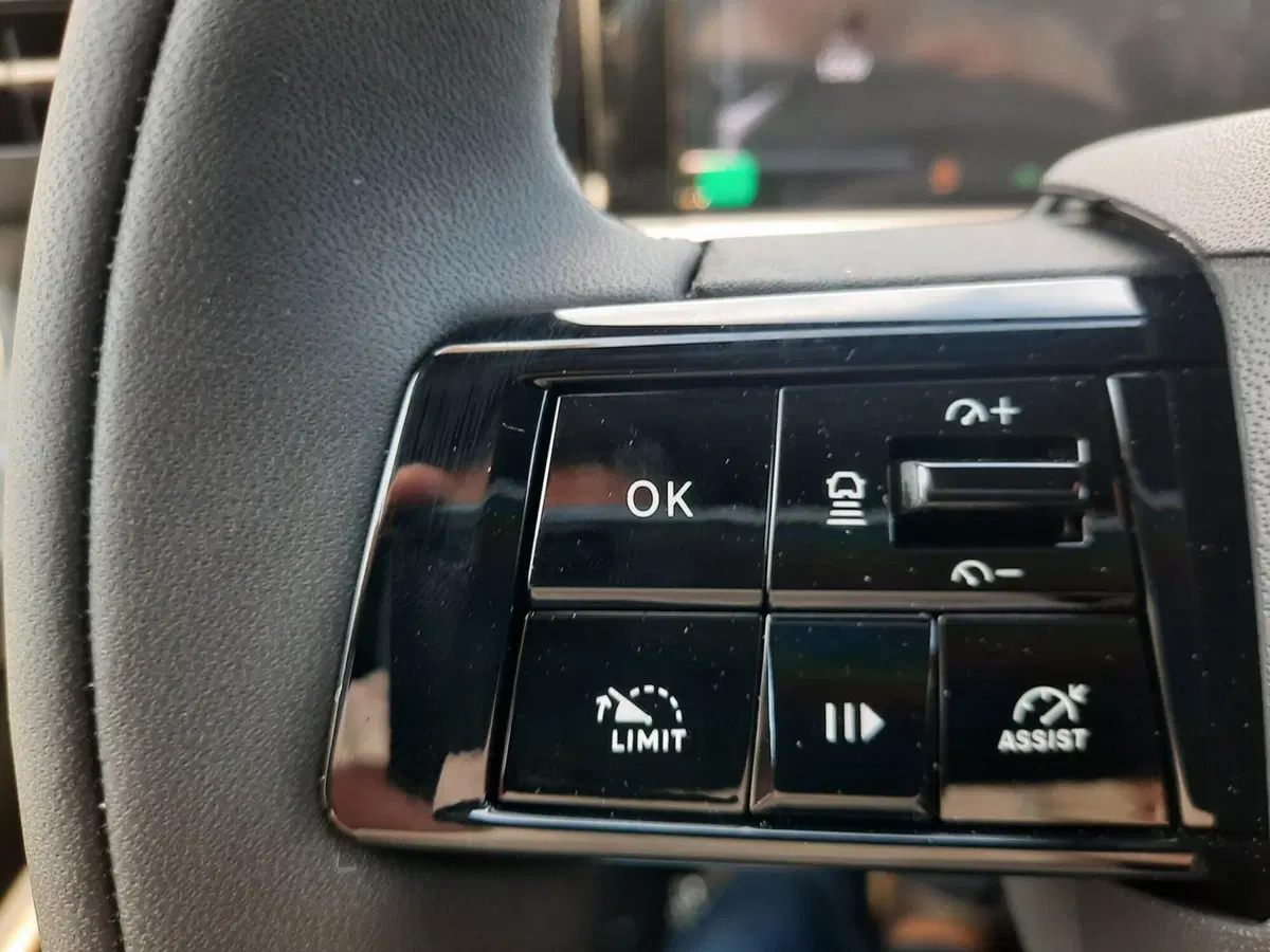 Lancia Ypsilon nuova a La Spezia (16)