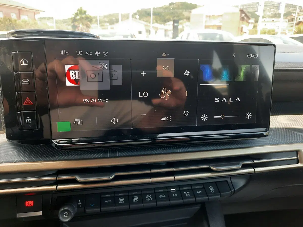 Lancia Ypsilon nuova a La Spezia (18)