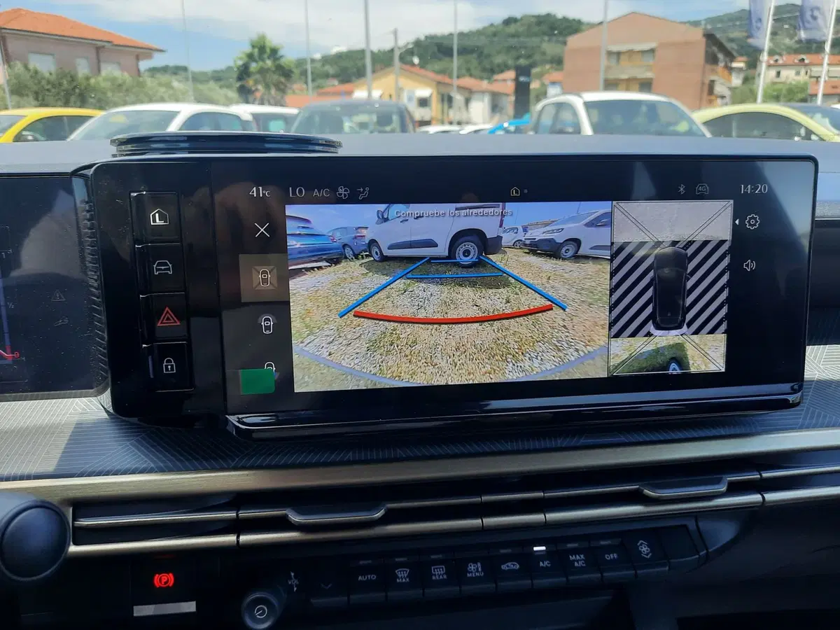 Lancia Ypsilon nuova a La Spezia (20)