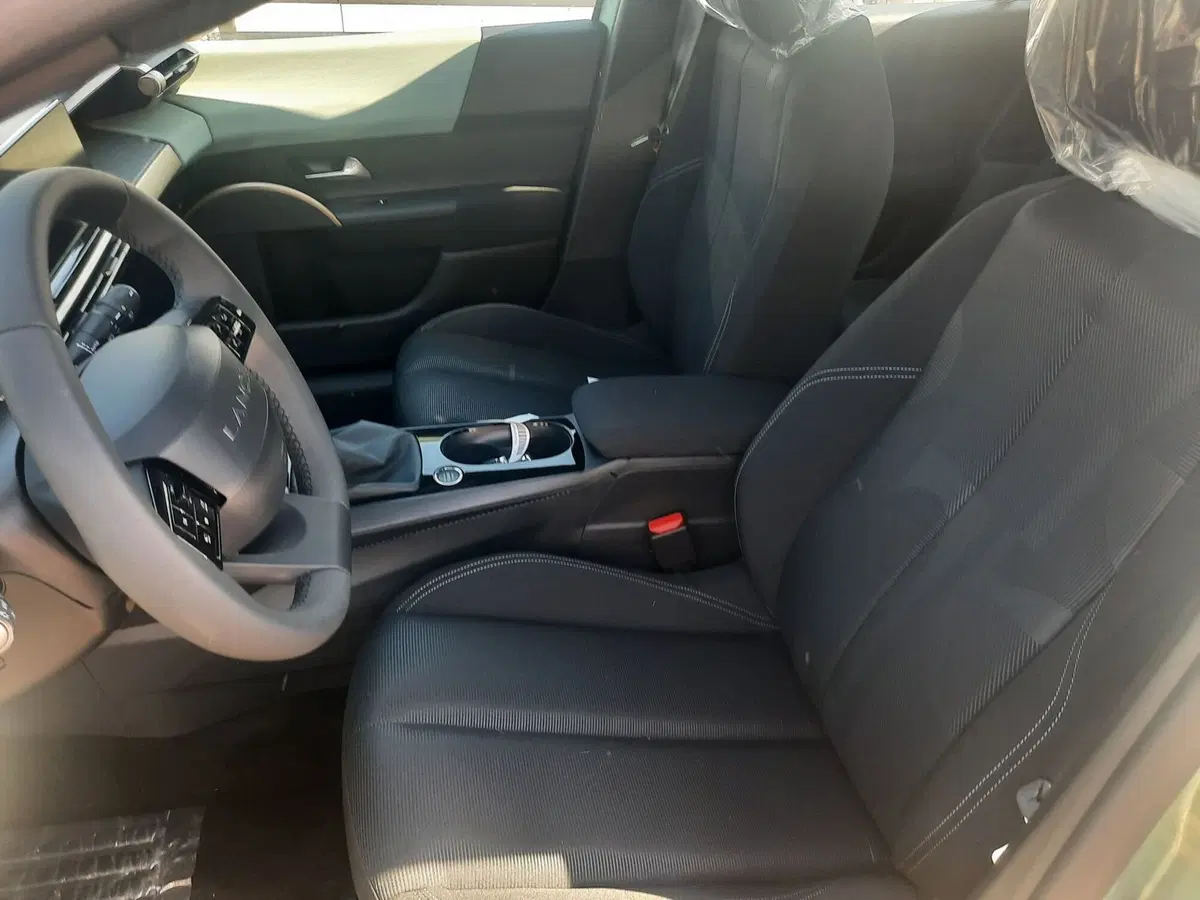 Lancia Ypsilon nuova a La Spezia (12)
