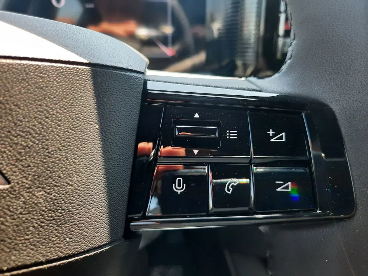 Lancia Ypsilon nuova a La Spezia (17)