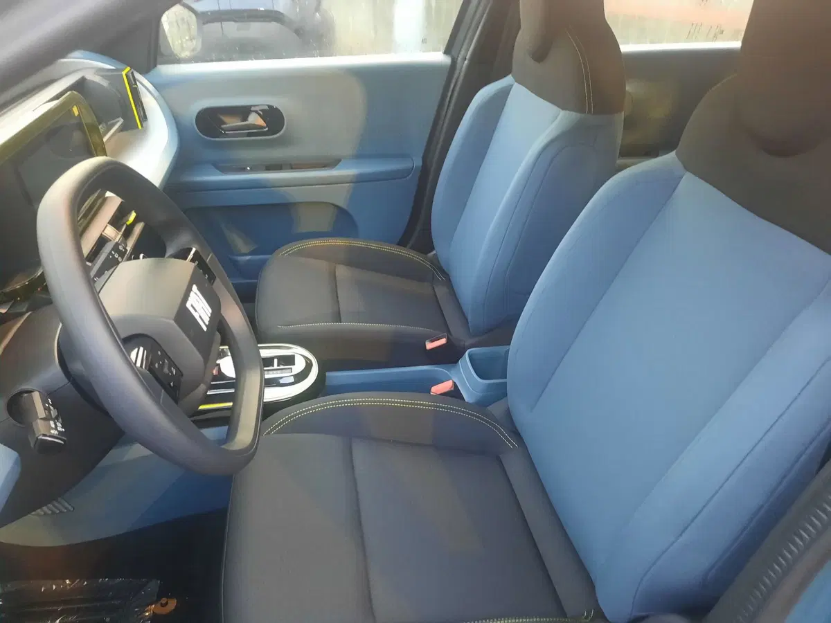 Fiat Grande Panda nuova a La Spezia (9)