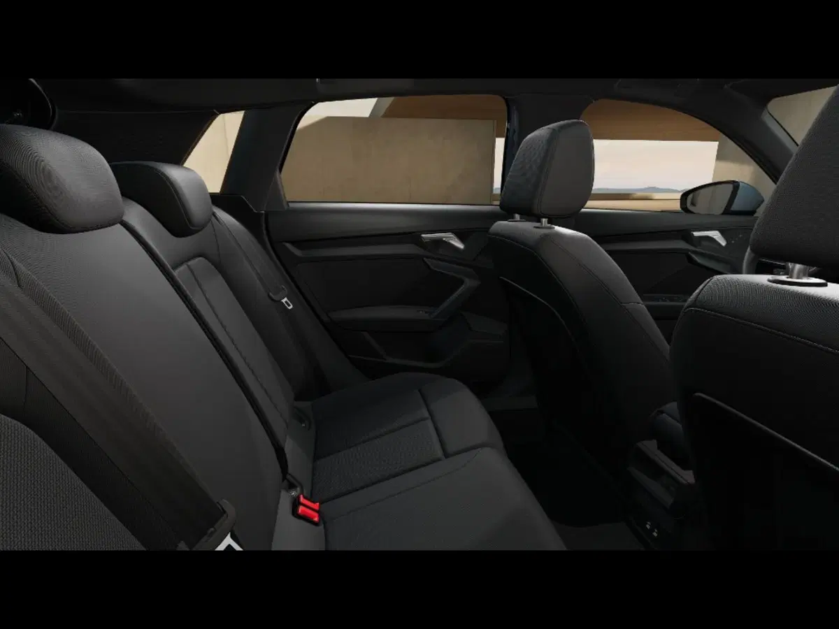 Audi A3 allstreet nuova a Pisa (10)