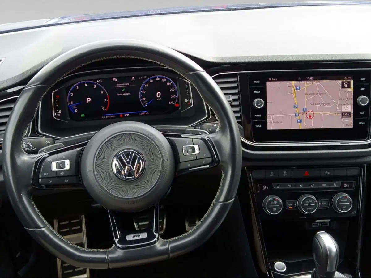 Volkswagen T-Roc usata a Livorno (8)