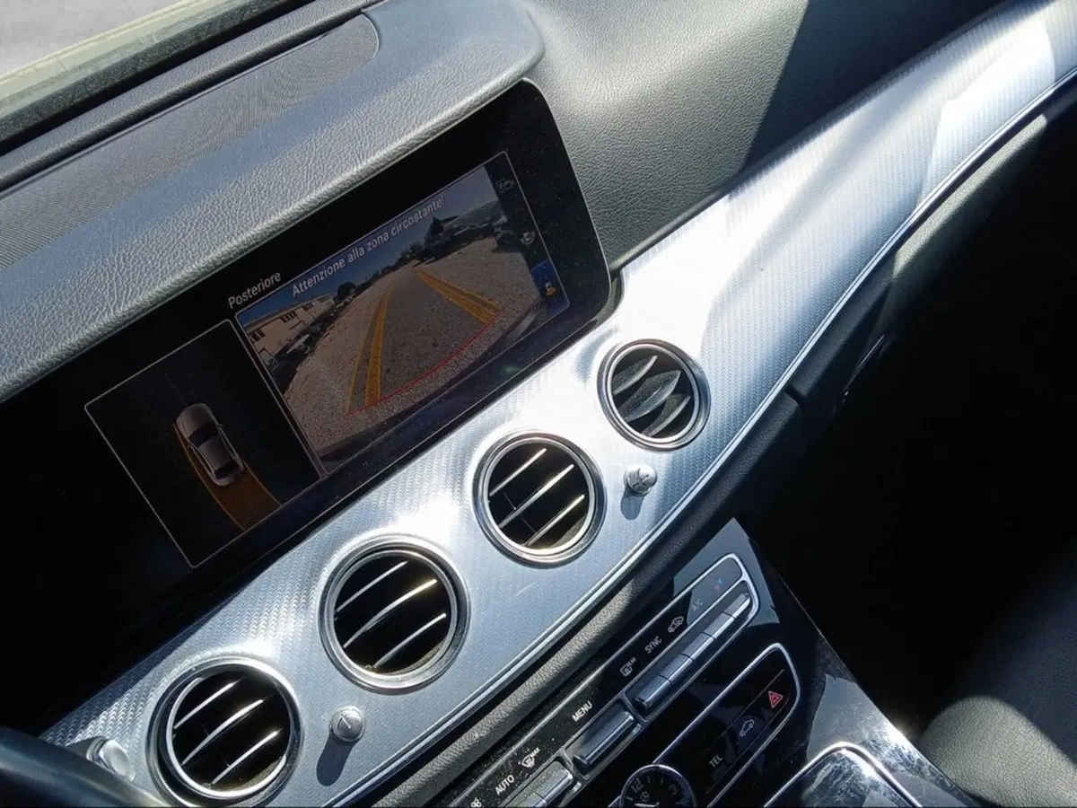 Mercedes-Benz Classe E usata a Siena (15)