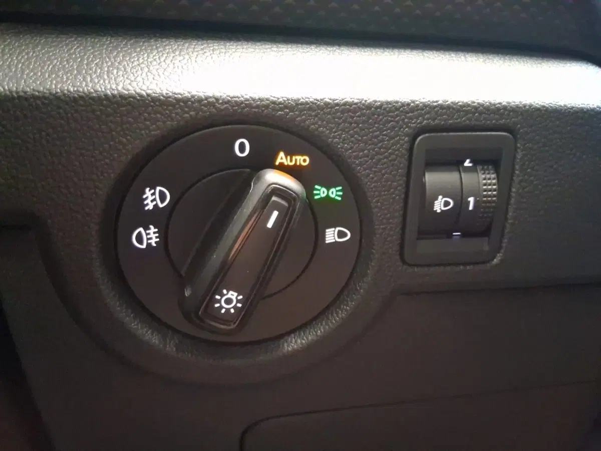 Volkswagen T-Cross usata a Bologna (20)