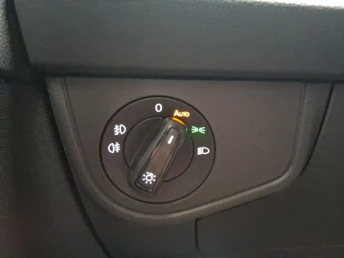 Volkswagen Taigo usata a Bologna (20)