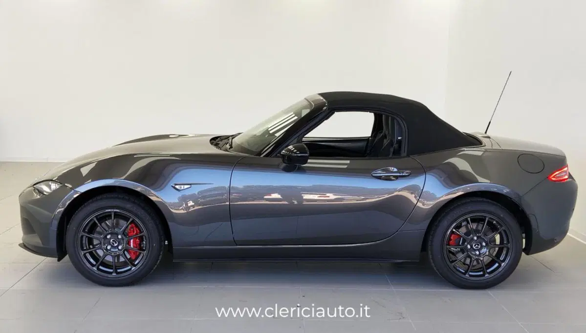 Mazda MX-5 nuova a Como (7)