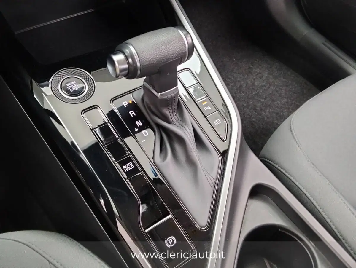 Kia Niro usata a Como (15)