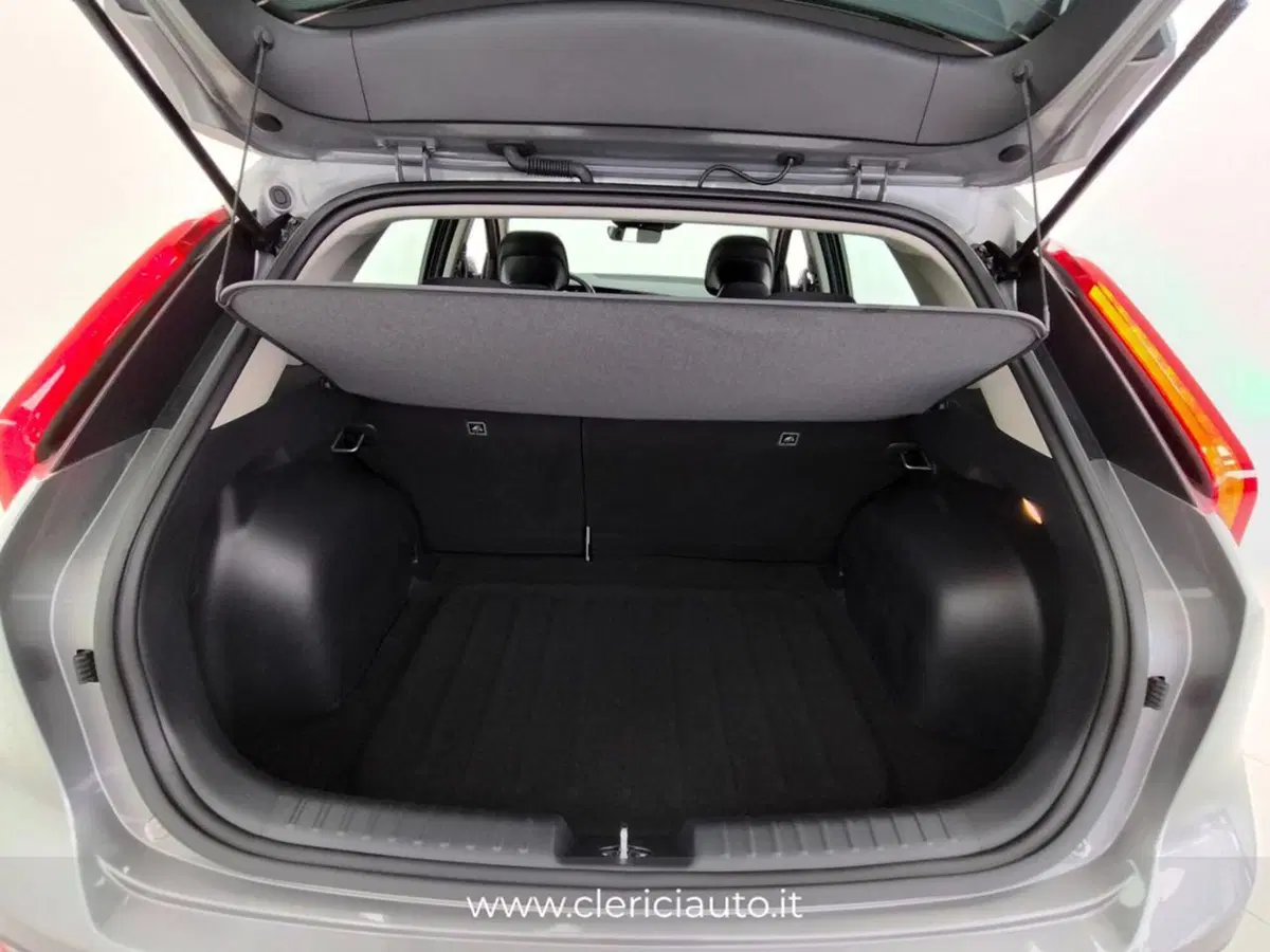 Kia Niro usata a Como (18)