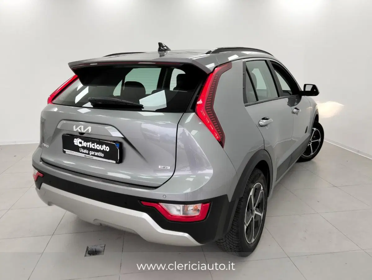 Kia Niro usata a Como (2)