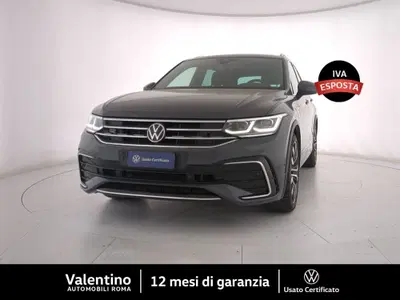 Volkswagen Tiguan Allspace 2.0 TDI SCR DSG 4MOTION R-Line del 2022 usata a Roma