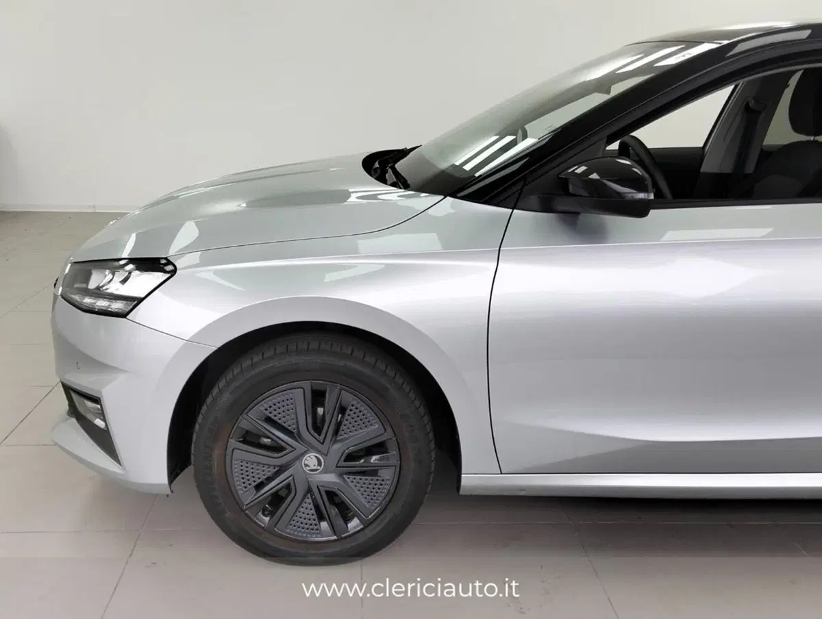 Skoda Fabia usata a Como (9)