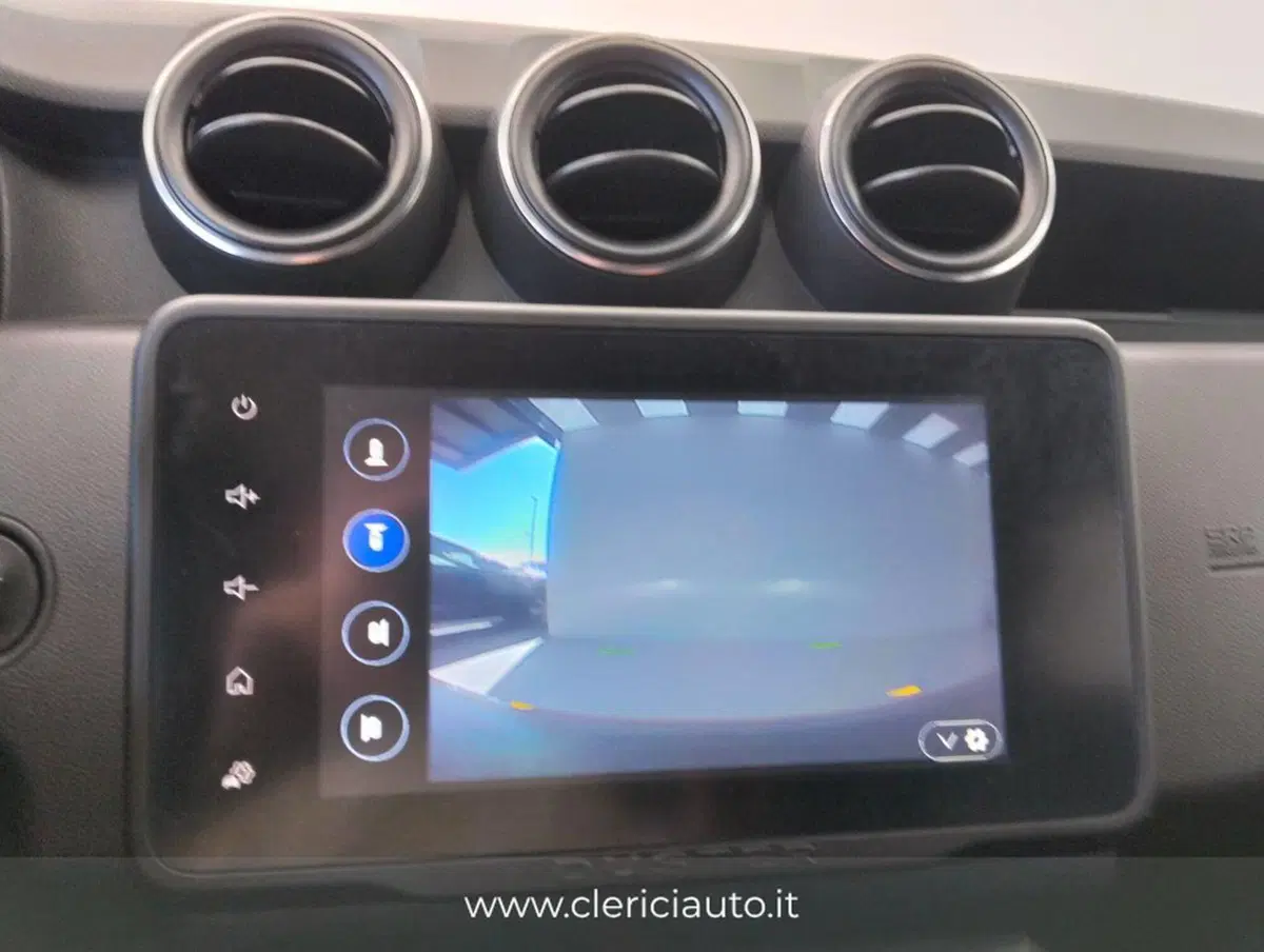 Dacia Duster usata a Como (17)