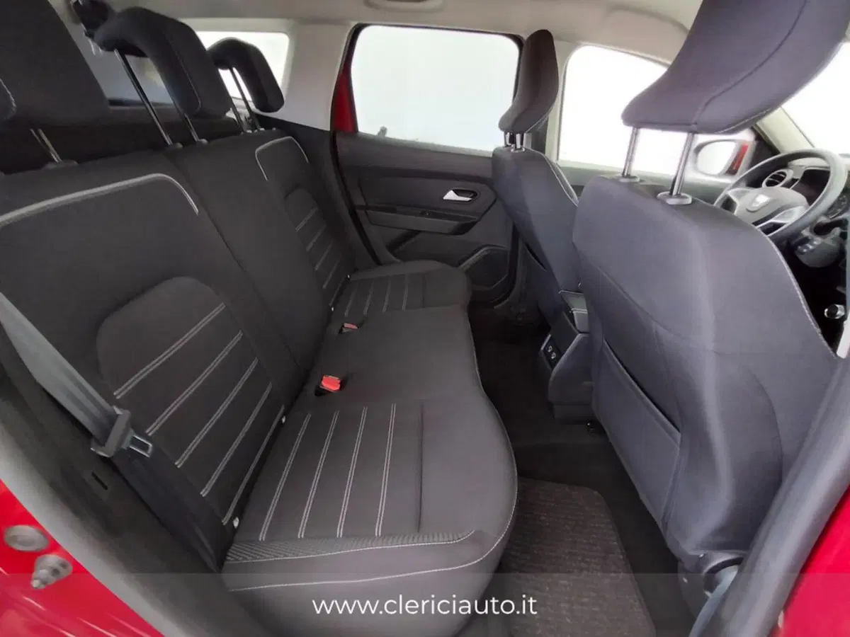 Dacia Duster usata a Como (5)
