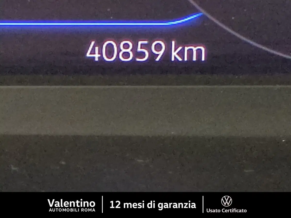 Volkswagen T-Cross usata a Roma (16)