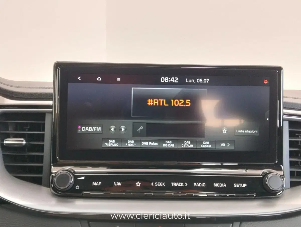 Kia XCeed usata a Como (14)