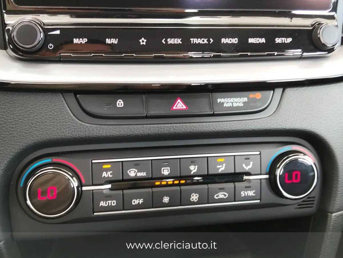 Kia XCeed usata a Como (17)