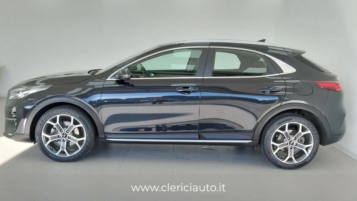 Kia XCeed usata a Como (8)