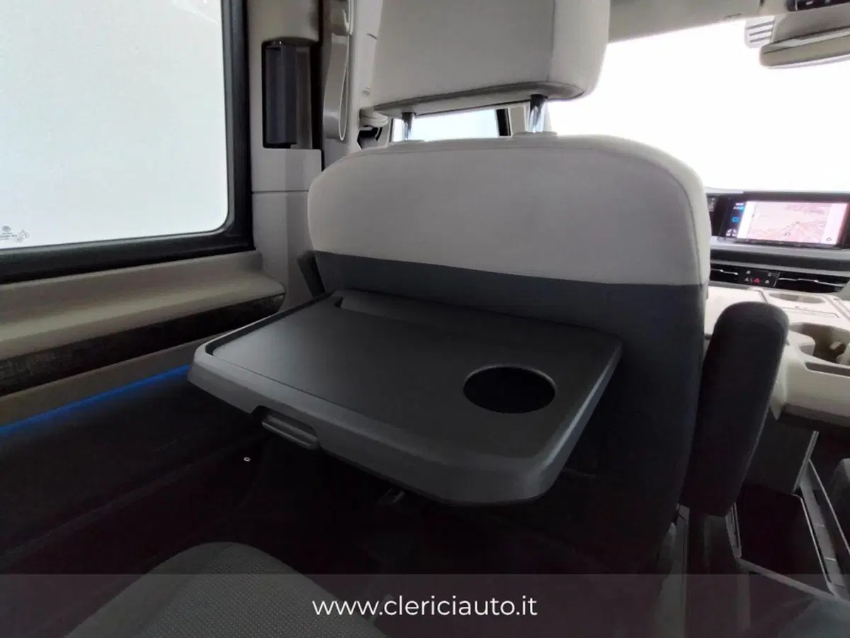 Volkswagen Multivan usata a Como (7)