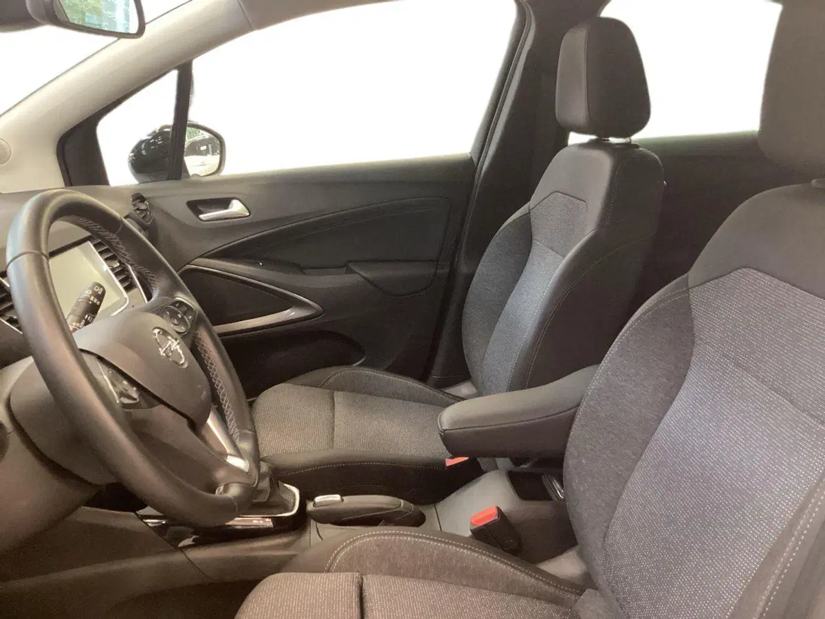 Opel Crossland usata a Matera (7)