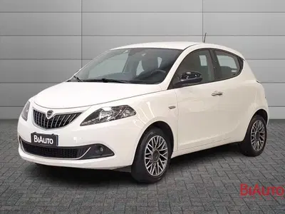 Lancia Ypsilon 1.0 FireFly 5 porte S&amp;S Hybrid Ecochic Gold del 2022 usata a Sesto Fiorentino