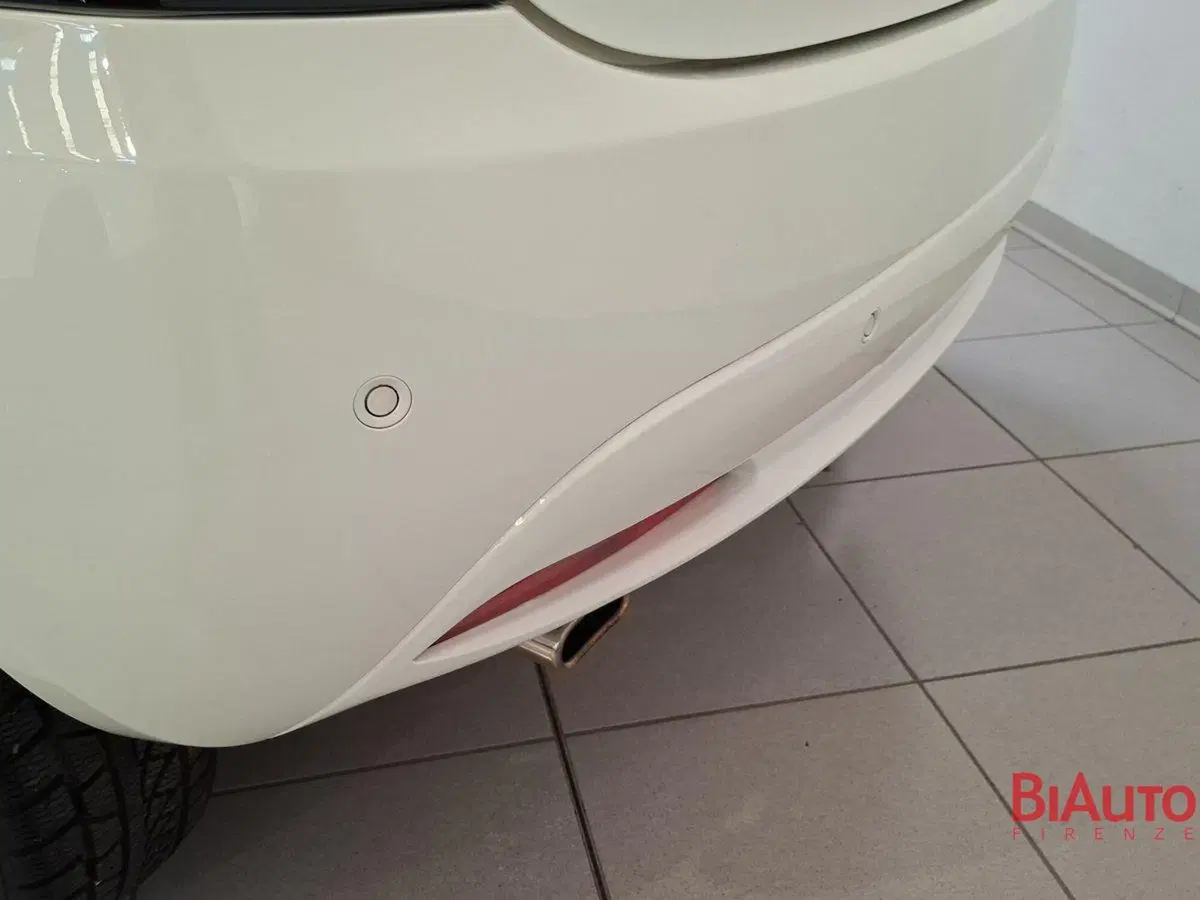 Lancia Ypsilon usata a Firenze (18)