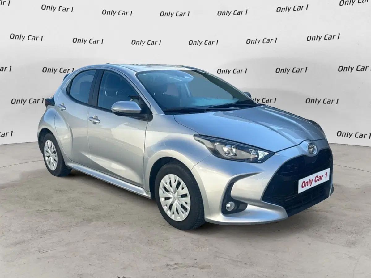 Toyota Yaris usata a Ferrara