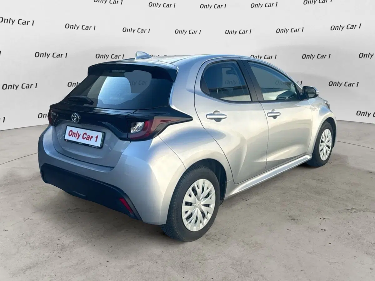 Toyota Yaris usata a Ferrara (6)
