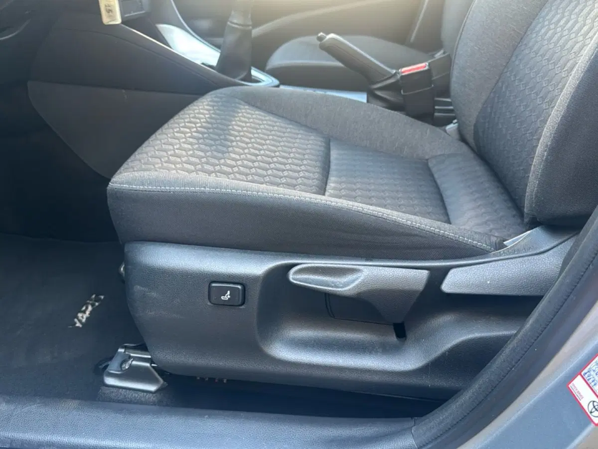 Toyota Yaris usata a Ferrara (8)