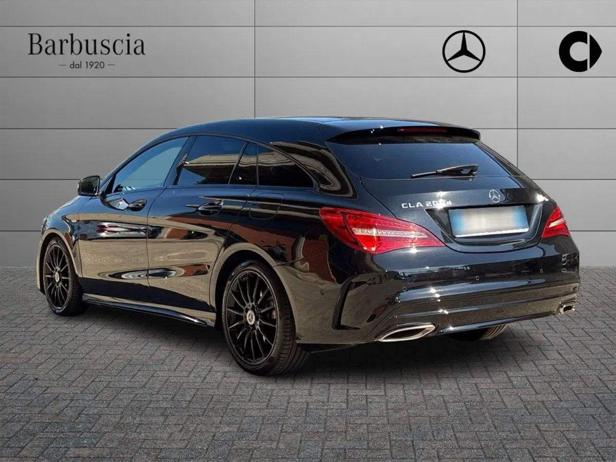 Mercedes-Benz CLA Shooting Brake usata a Pescara (4)