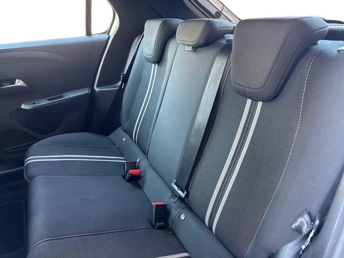 Opel Corsa usata a Pescara (13)