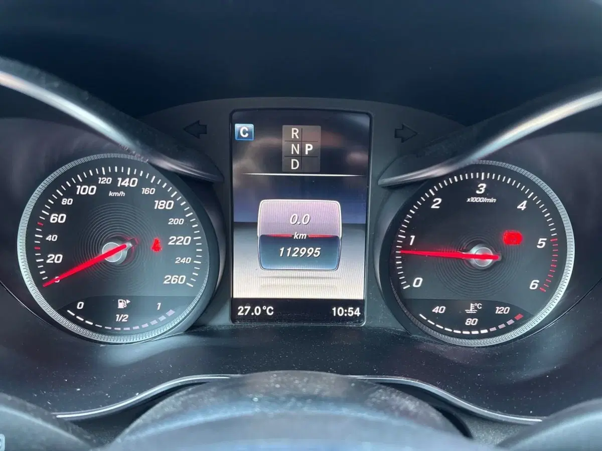Mercedes-Benz GLC Coupé usata a Pescara (9)