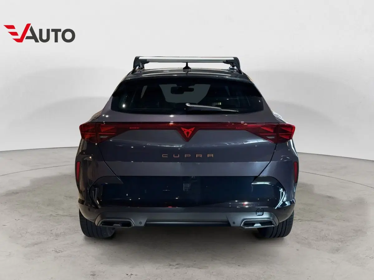 Cupra Formentor nuova a Novara (5)