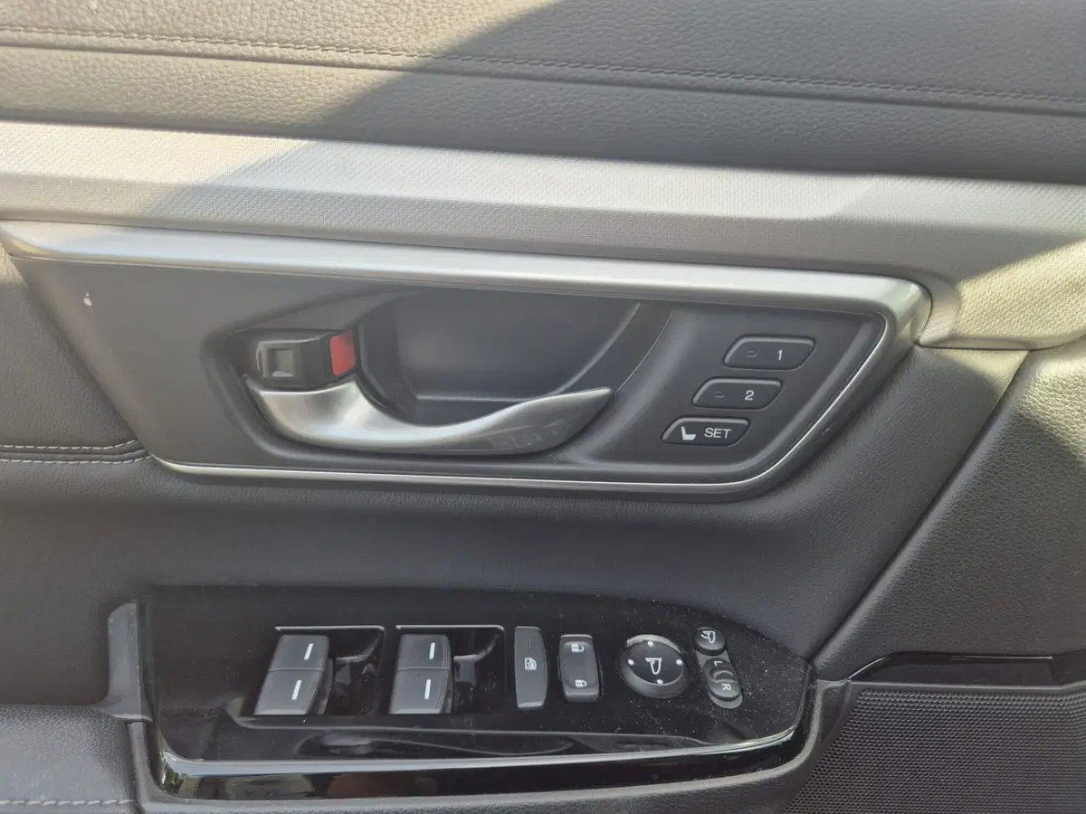Honda CR-V usata a Como (8)